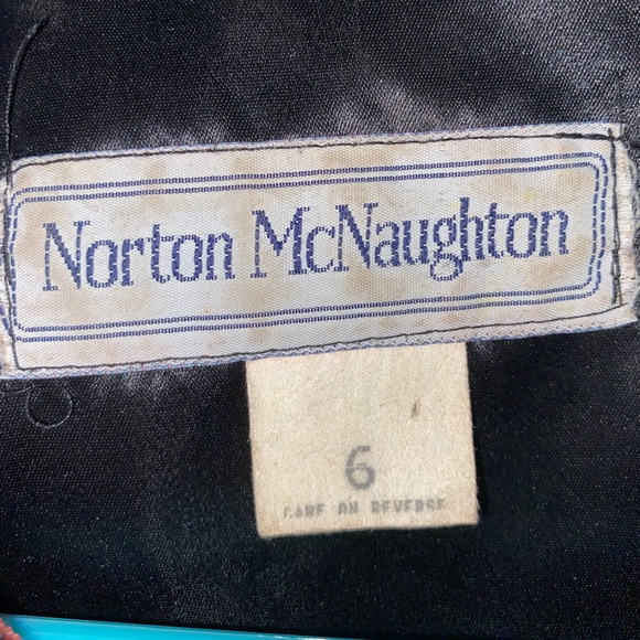 Vintage Velvet Floral Jacket - Picture 3 of 4